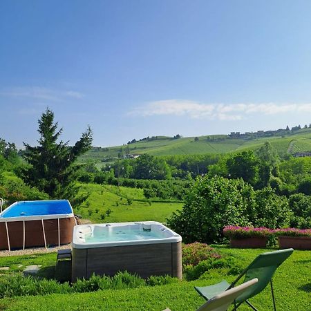 Cascina Bellonuovo Алба Екстериор снимка