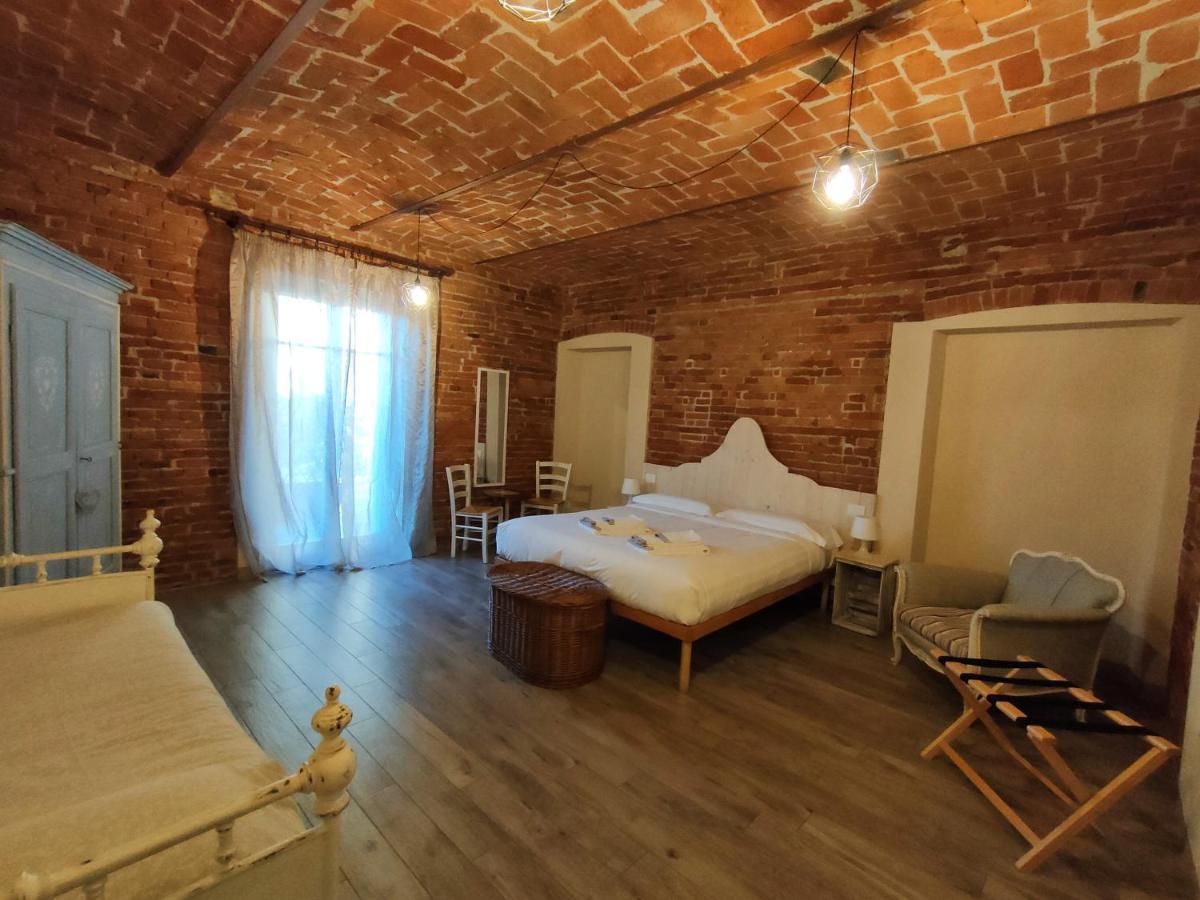 Cascina Bellonuovo Алба Екстериор снимка