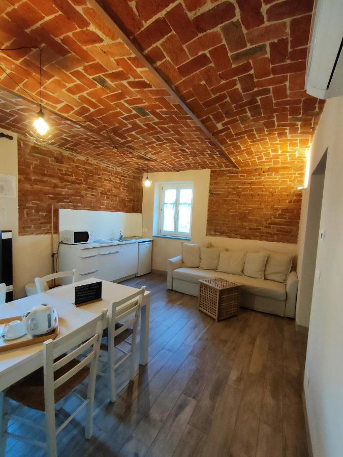 Cascina Bellonuovo Алба Екстериор снимка