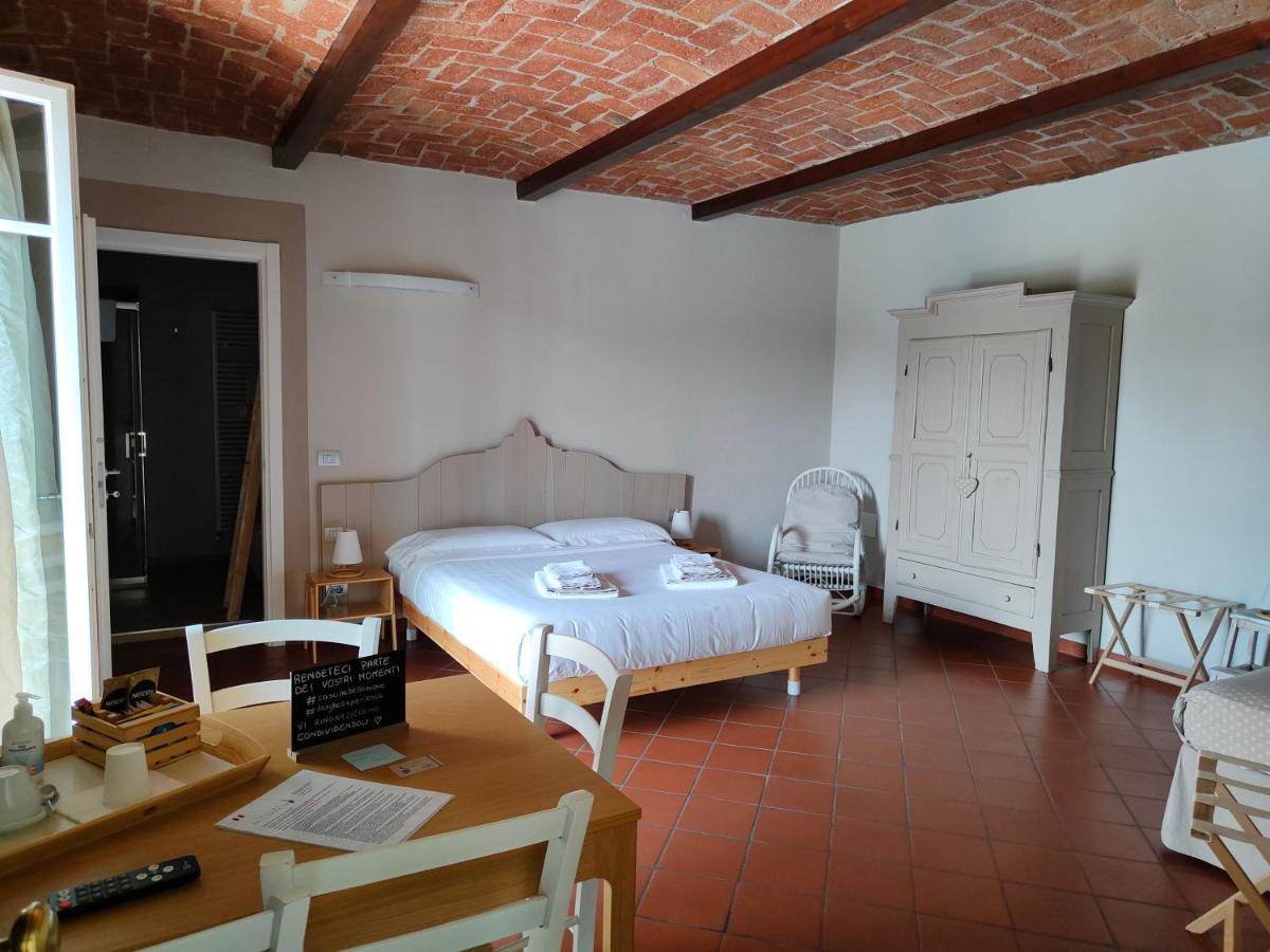 Cascina Bellonuovo Алба Екстериор снимка