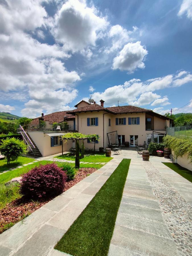 Cascina Bellonuovo Алба Екстериор снимка